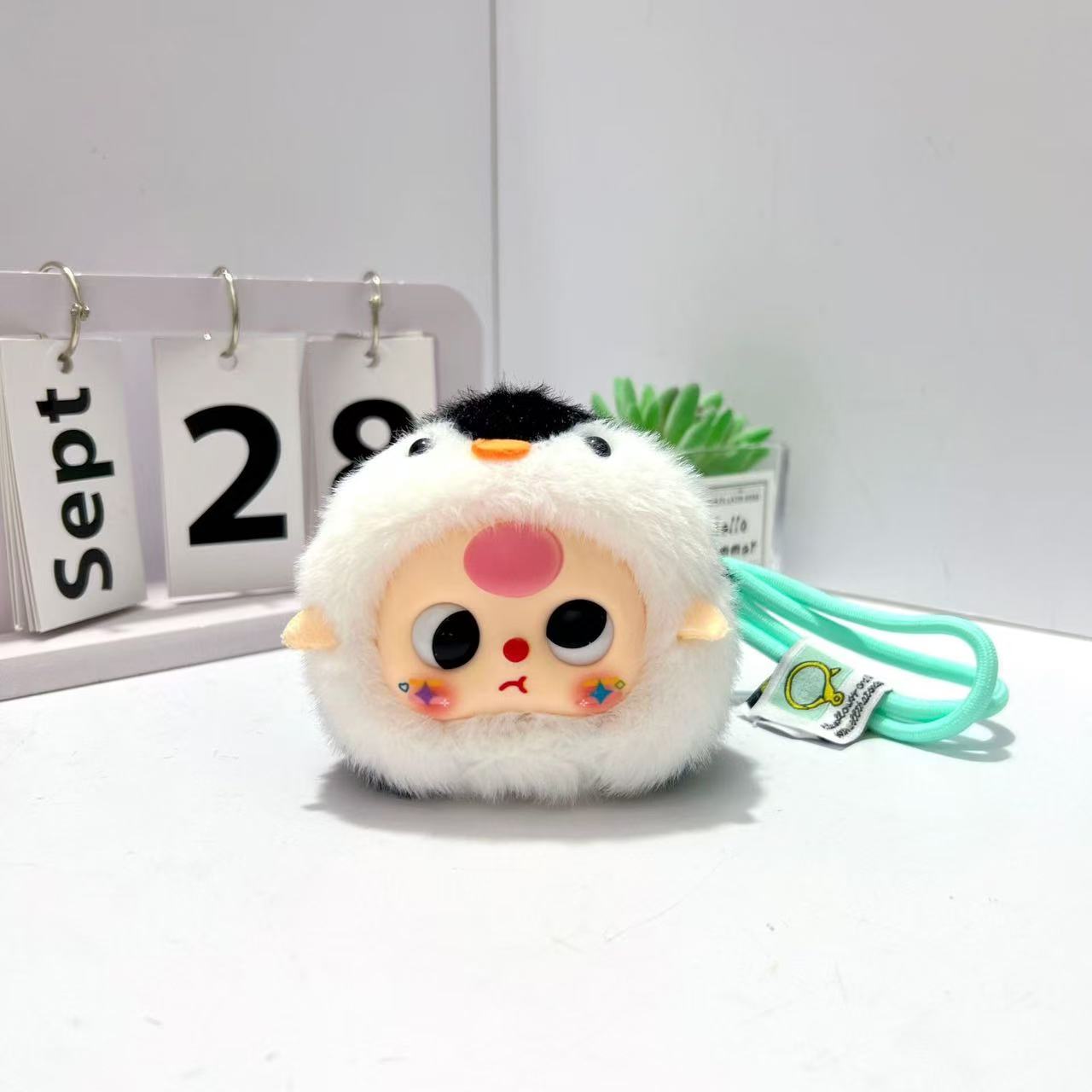 【BABY THREE-ペアペア】動く目縫いぐるみ&ストラップ(開封後の返品・交換はできません)