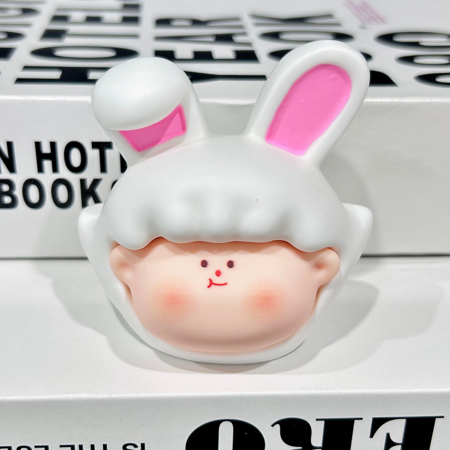 【リリス】 折り耳うさぎリリス・ハンドメイドDIYデスクインテリア(手作りのため小さなキズがある場合がございます/気になる方はご購入をお控えください)