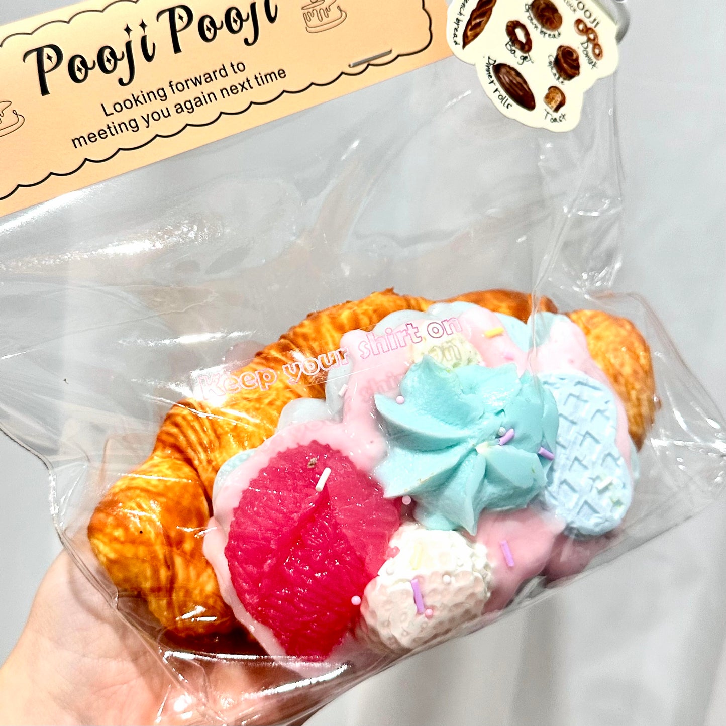 【スクイーズ自由選択】【大きなクロワッサン】 - スクイーズ - 手作り- 食品グレードのシリコン素材